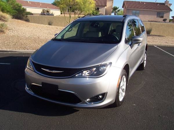 2017 Chrysler Pacifica Touring-L Wheelchair Handicap Mobility Van for sale in Other, District Of Columbia – photo 20