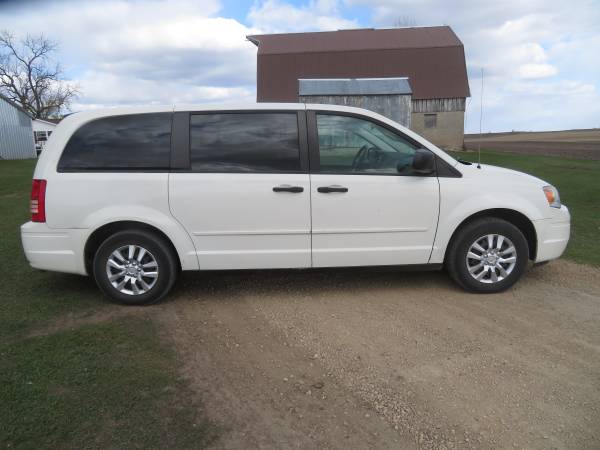 2008 CHRYSLER TOWN & COUNTRY, 145K - - by dealer for sale in Wells, MN – photo 2
