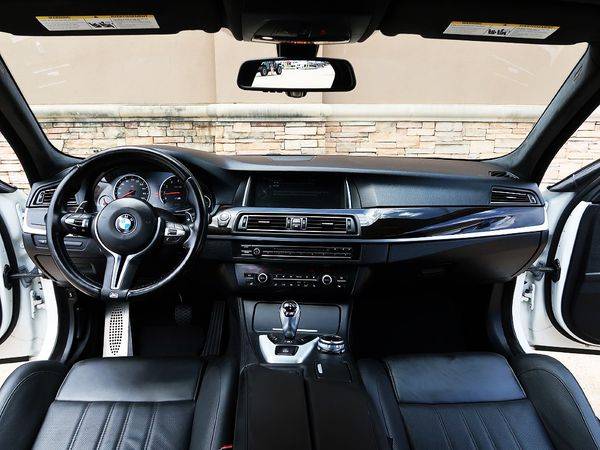 2014 BMW M5 Sedan EZ FINANCING-BEST PRICES AROUND!!!!! for sale in Houston, TX – photo 23