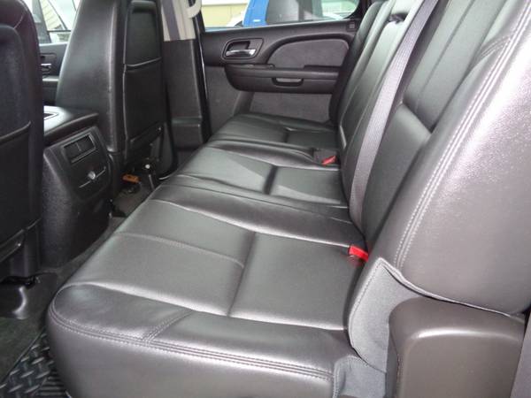 2012 Chevrolet Silverado 2500HD 4WD Crew Cab LTZ for sale in Marion, IA – photo 5