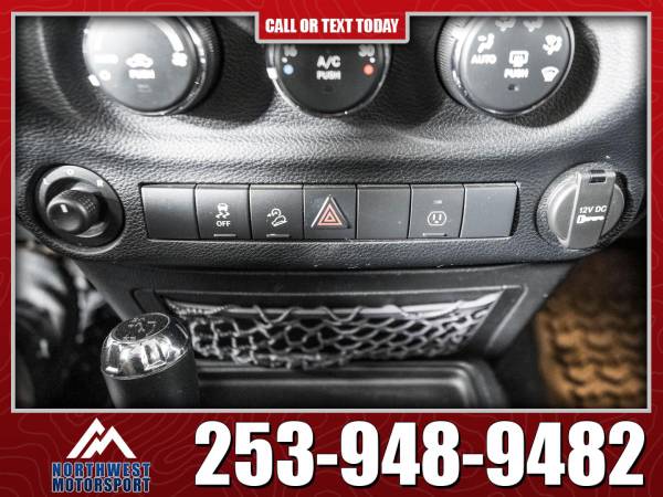 2013 Jeep Wrangler Unlimited Sahara 4x4 - - by for sale in PUYALLUP, WA – photo 18