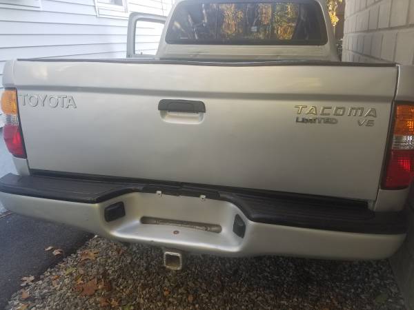 2004 tacoma limited 4x4 brand new frame a lot of new part 165 k miles for sale in Cranston, RI – photo 4