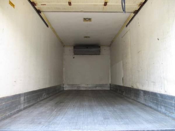 2014 Hino 195 18 REEFER BOX TRUCK ** HYBRID ** - cars & trucks - by... for sale in south amboy, IN – photo 6