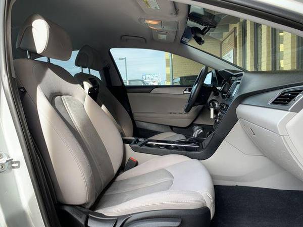 2016 Hyundai Sonata Sedan 4D ONLY CLEAN TITLES! FAMILY ATMOSPHERE! for sale in Surprise, AZ – photo 24