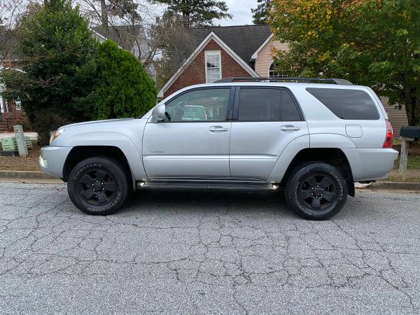 4Runner 2005 V8 - cars & trucks - by owner - vehicle automotive sale for sale in Lilburn, GA – photo 6