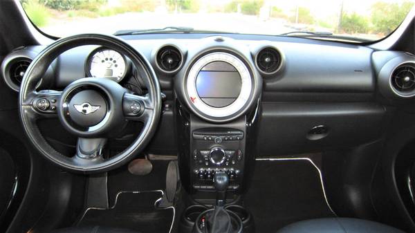 2011 MINI COOPER COUNTRYMAN (95K MILES, NAVIGATION, PREMIUM PACKAGE) for sale in Thousand Oaks, CA – photo 11
