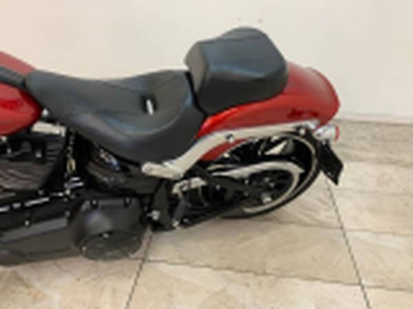 2013 Harley Davidson FXSB BREAKOUT * 6,800 ORIGINAL LOW MILES * -... for sale in Rancho Cordova, NV – photo 3