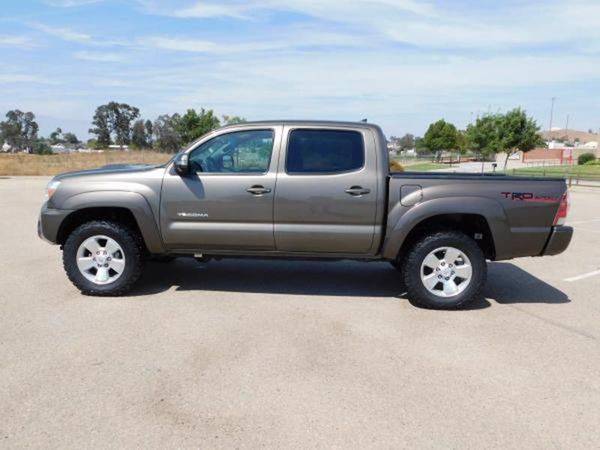 2015 Toyota Tacoma V6 4x4 4dr Double Cab 5.0 ft SB 5A - THE LOWEST... for sale in Norco, CA – photo 8
