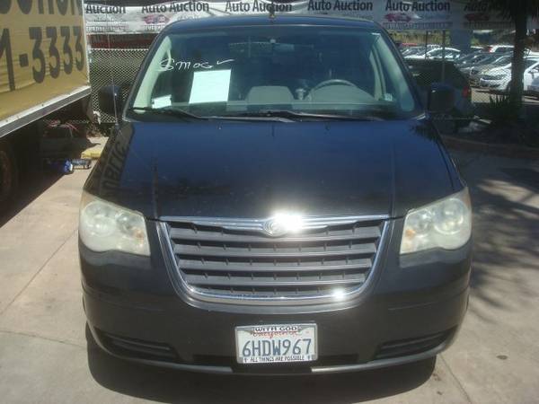 2008 Chrysler Town & Country Public Auction Opening Bid for sale in Mission Valley, CA – photo 7