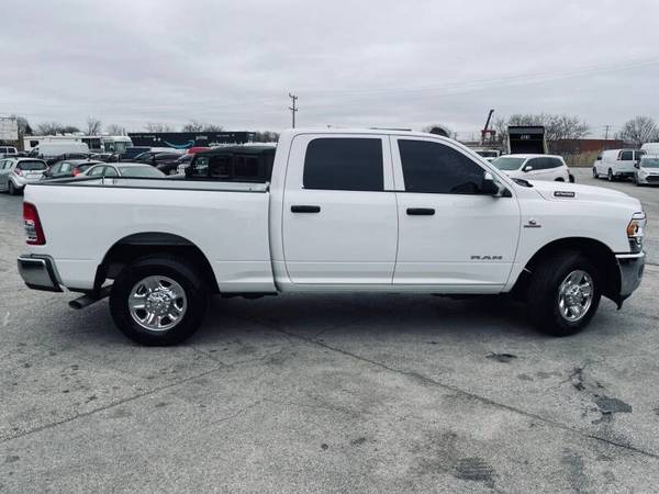 2019 Ram 2500 Tradesman Cummins Diesel 3,142 Miles Warranty - cars &... for sale in Summit Argo, IL – photo 2