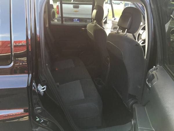 2014 *Jeep* *Patriot* *FWD 4dr Altitude* Black Clear for sale in McHenry, IL – photo 12