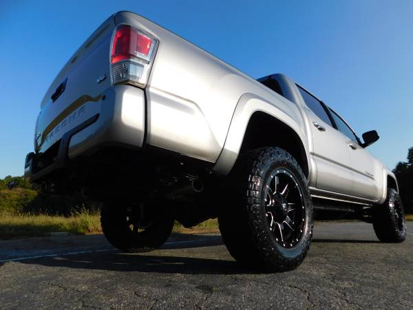 LIFTED 16 TOYOTA TACOMA LIMITED DOUBLE CAB 4X4 *SUNROOF* LOW MILES!!... for sale in KERNERSVILLE, NC – photo 5