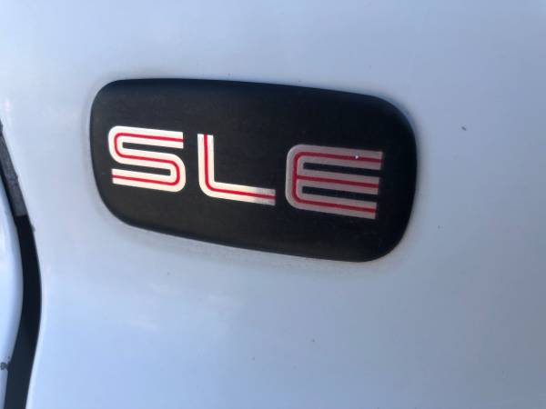 CLEAN! 2000 GMC Yukon SLE 4x4 with 3rd row seat - - by for sale in Idaho Falls, ID – photo 21