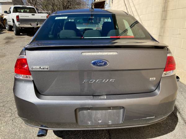 2010 Ford Focus SE, 2 Owner Car No Accidents - - by for sale in Peabody, MA – photo 5