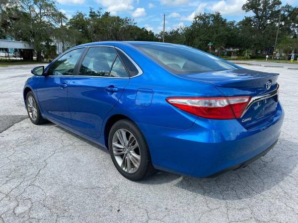 2017 Toyota Camry XLE 4dr Sedan 100% CREDIT APPROVAL! - cars &... for sale in TAMPA, FL – photo 9