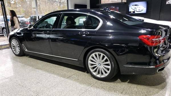 2018 BMW 7 Series 740i xDrive Sedan - Payments starting at $39/week... for sale in Woodbury, NY – photo 6
