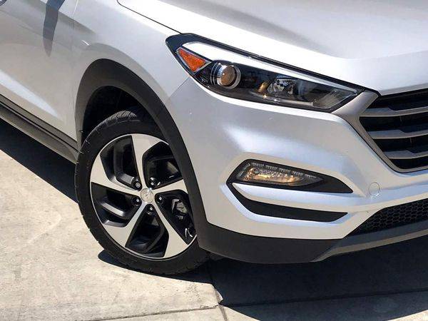2016 Hyundai Tucson Sport w/Nav/Backup Camera - FINANCING AVAILABLE! for sale in El Cajon, CA – photo 3