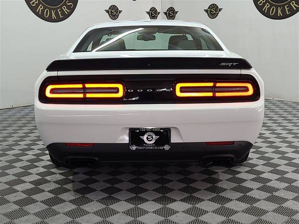 2016 CHALLENGER SRT HELLCAT 6.2L SUPERCHARGED V8 6 SPEED MANUAL -... for sale in Lakewood, NJ – photo 4