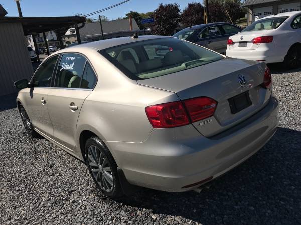 2013 Volkswagen Jetta Premium Package TDI TURBODIESEL Automatic for sale in Penns Creek PA, PA – photo 4