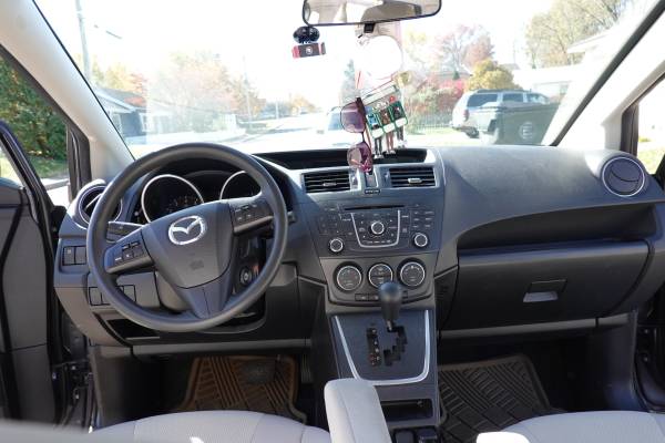 Mazda 5 (2013) Mini Passenger Van 4-Door Low Mileage - cars & trucks... for sale in Lexington, KY – photo 21