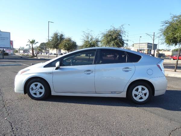 2011 TOYOTA PRIUS 5DR HB IV with Front seat-mounted side airbags -... for sale in Phoenix, AZ – photo 8