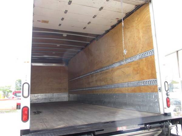 2016 Ford Super Duty F-650 Straight Frame 24 FOOT BOX TRUCK LIFT... for sale in south amboy, IA – photo 5