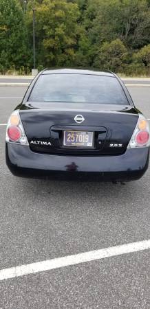 NISSAN Altima 02 with 68K miles for sale in Newark, DE – photo 3