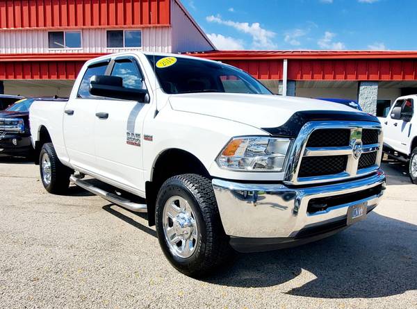 2014 Ram 2500 SLT Crew Cab 4x4 w/ Only 67k Miles! for sale in Green Bay, WI – photo 2