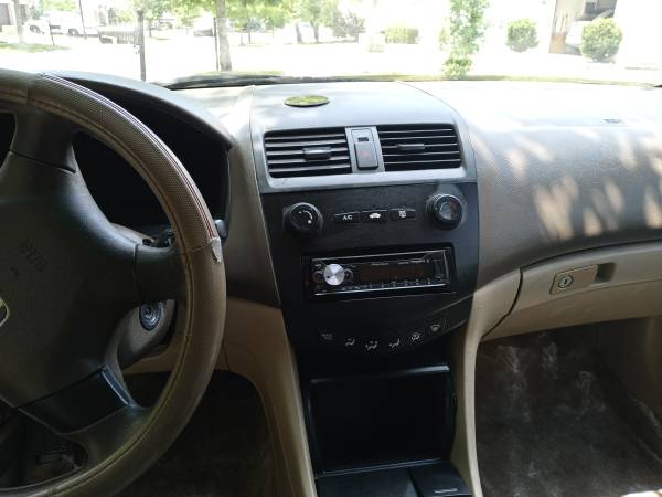 2006 Honda Accord 5 Speed OBO for sale in Wesley Chapel, FL – photo 6