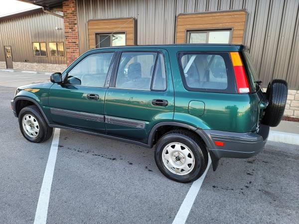 1999 Honda CR-V LX AWD - - by dealer - vehicle for sale in Fulton, MO – photo 2