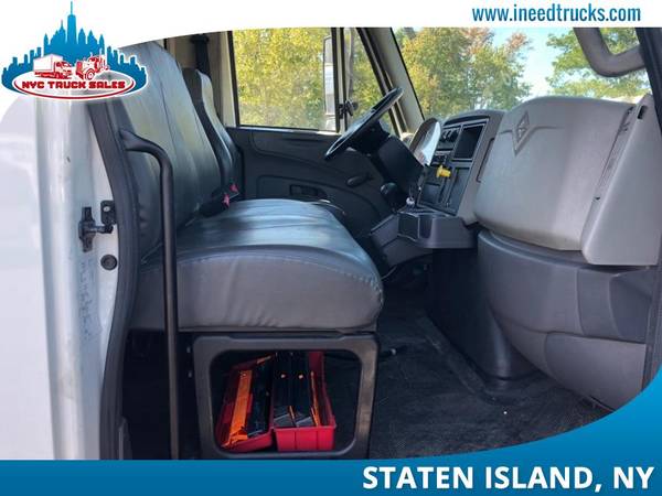 2015 INTERNATIONAL 4300 26' FEET BOX TRUCK LIFT GATE NON CDL -Philadel for sale in Staten Island, PA – photo 13