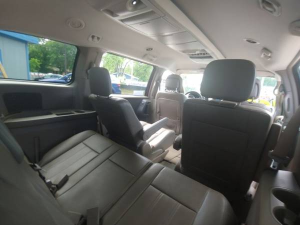 2012 CHRYSLER TOWN & COUNTRY TOURING for sale in Hobart, IN – photo 19