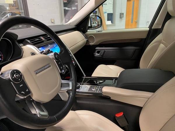 2017 Land Rover Discovery HSE V6 SUPERCHARGED - - by for sale in Coopersville, MI – photo 11