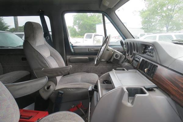 2000 Dodge Ram 3500 SLT 15-Passenger Van - - by dealer for sale in Monroe, LA – photo 7