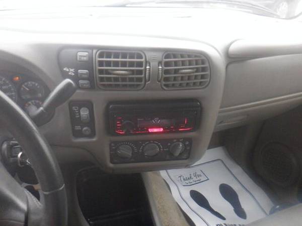 1998 Chevrolet Blazer LT - - by dealer - vehicle for sale in Des Moines, IA – photo 10