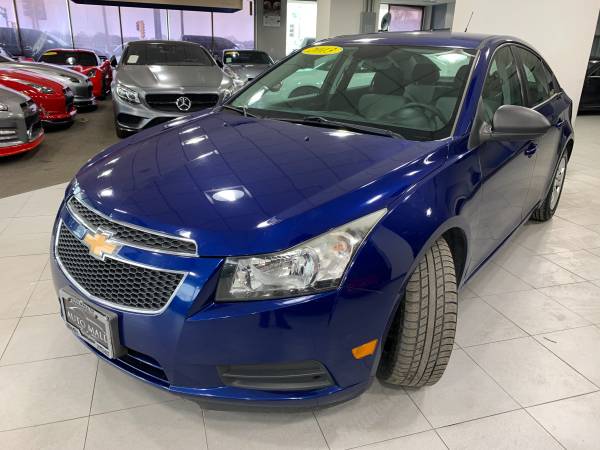 2013 CHEVROLET CRUZE LS AUTO - cars & trucks - by dealer - vehicle... for sale in Springfield, IL – photo 3