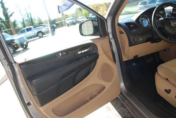 2015 Dodge Grand Caravan Passenger SXT Minivan 4D Minivan - cars &... for sale in Glen Burnie, District Of Columbia – photo 21