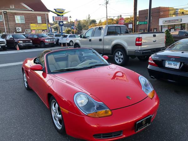 🚗 1999 PORSCHE BOXSTER "BASE" 2DR CONVERTIBLE - cars & trucks - by... for sale in MILFORD,CT, RI – photo 2