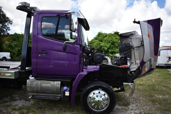 2015 Hino 268A 4X2 2dr Regular Cab 212 in. WB Chassis - cars &... for sale in Miami, WI – photo 16