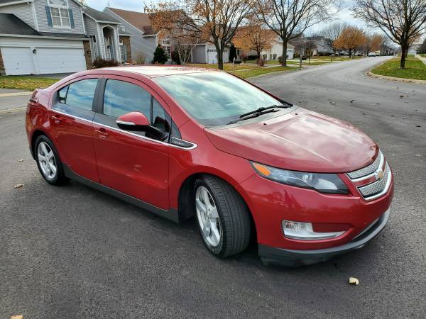 2013 Chevy Volt - Super Clean - cars & trucks - by owner - vehicle... for sale in Carol Stream, IL – photo 8