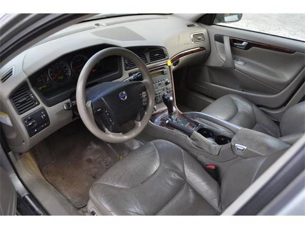 2005 Volvo XC70 wagon Base AWD 4dr Turbo Wagon (SILVER) for sale in Hooksett, MA – photo 12