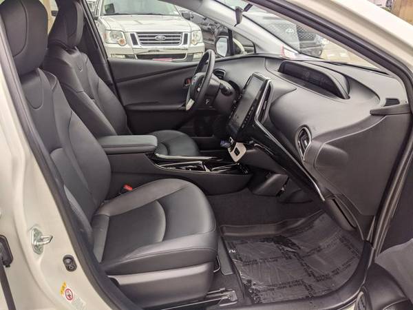 2017 Toyota Prius Prime Plus SKU: H3056586 Hatchback for sale in Tustin, CA – photo 21