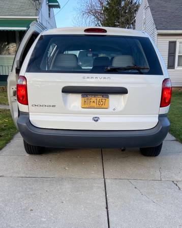 Dodge caravan 2005. V6 Low Miles Great Condition - cars & trucks -... for sale in Buffalo, NY – photo 4