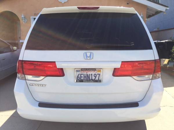 2008 Honda Odyssey, 91541 Miles, White, Clean Title, No Accidents for sale in Norwalk, CA – photo 2