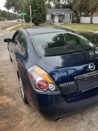 2009 Nissan Altima 2.5 S - cars & trucks - by owner - vehicle... for sale in SAINT PETERSBURG, FL – photo 3