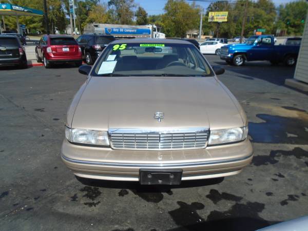 💥🐱‍🏍 1995 CHEVY CAPRICE * ONLY 82K MILES * FINANCE * TRADE & BUY **... for sale in West Point, KY, KY – photo 2