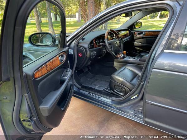 2004 Jaguar XJ8 Sedan - 46K Miles, Well Maintained, Premium Leather for sale in NAPLES, AK – photo 9
