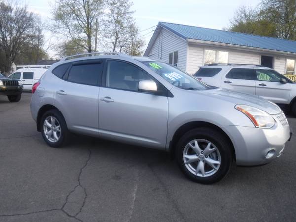 2009 Nissan Rogue AWD 4dr SL - - by dealer - vehicle for sale in Vestal, NY – photo 4