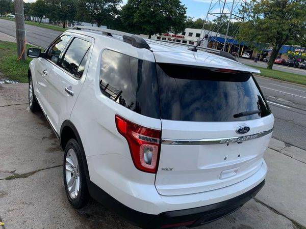 2011 Ford Explorer XLT AWD 4dr SUV FREE CARFAX, 2YR WARRANTY WITH... for sale in Detroit, MI – photo 13