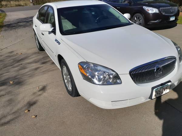 2008 Buick Lucerne CX for sale in Cambridge, MN – photo 4